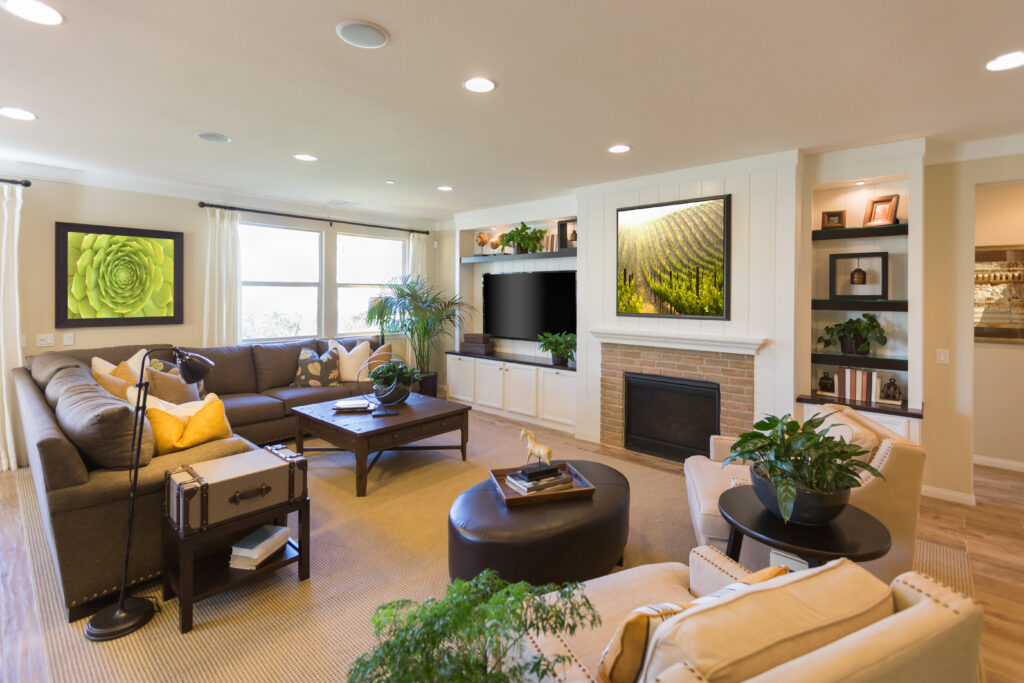 Small living room ideas featuring a cozy layout, neutral tones, and multi-functional furniture